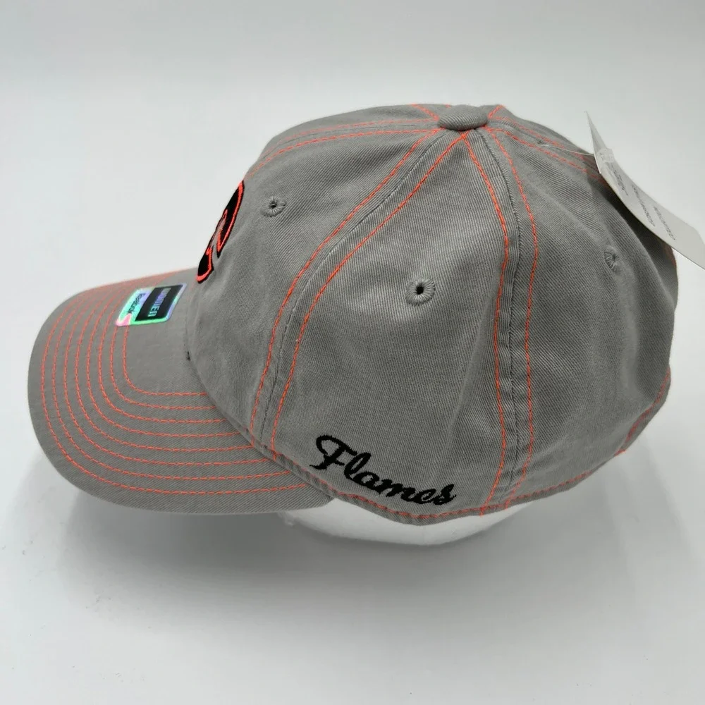 Reebok Calgary Flames NHL Womens Gray Contrast Stitch Baseball Cap‎ Hat NEW